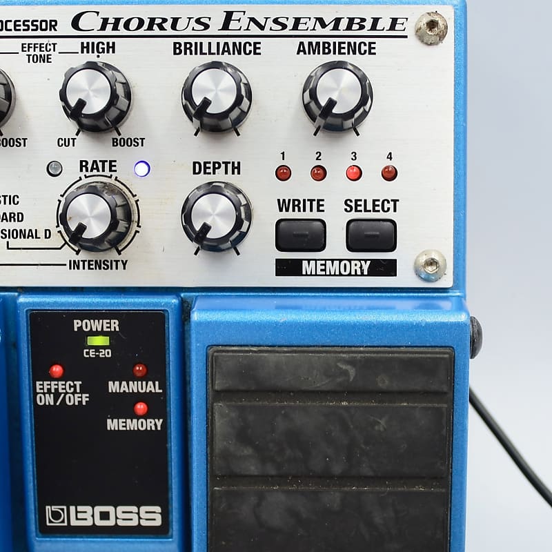 Boss CE-20 Chorus Ensemble Dimentional Processor With Original Box Guitar  Effect Pedal AW31261