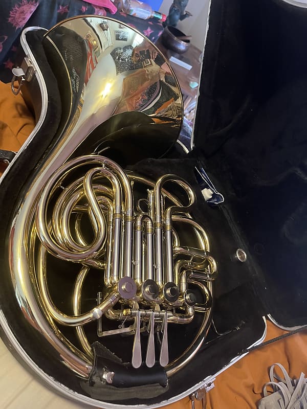 C.G. Conn 6D Artist Step-Up Model Double French Horn 2010s - Clear-Lacquered Brass image 1