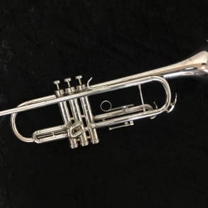 Conn 8B 'Artist' Trumpet - Silver | Reverb