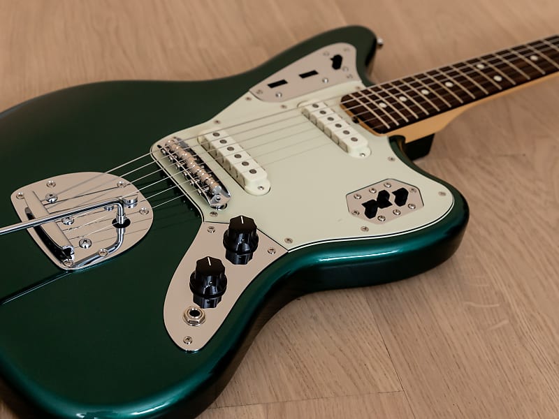2021 Fender Traditional 60s Jaguar Offset Guitar Sherwood