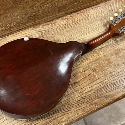 1918 The Gibson Style A Mandolin with case image 8