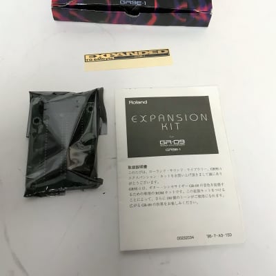 Roland GR-09 音色拡張ボードGR9E-1内蔵 ギターシンセサイザー GR9E-1 Roland Expansion Kit for GR-09 Guitar Synthesizer