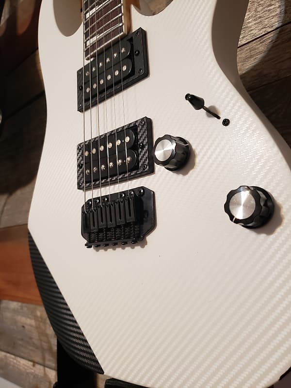 Ibanez GS 2000s White Carbon Fiber Reverb