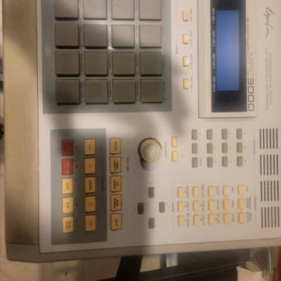 Akai MPC3000LE MIDI Production Center