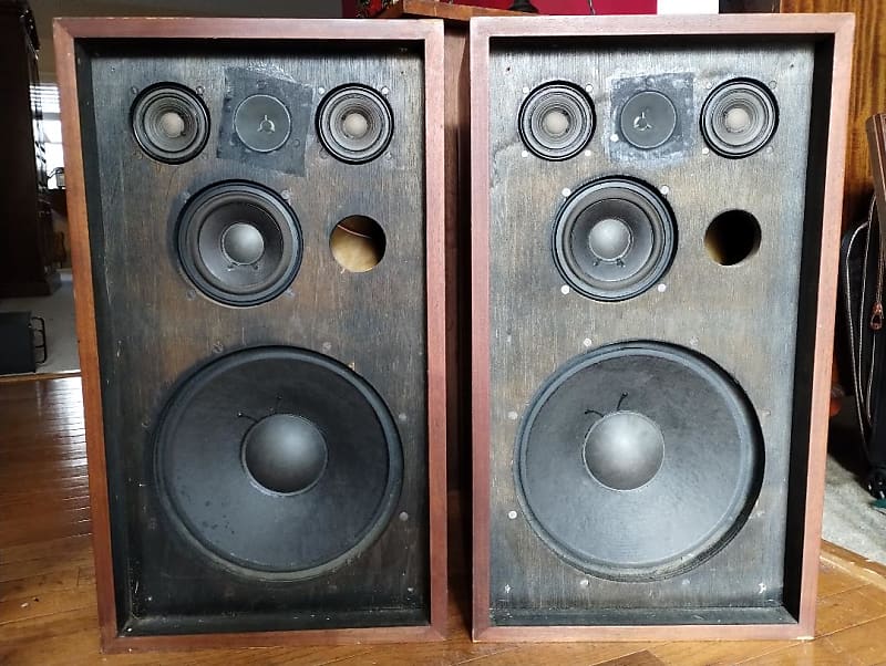 Pioneer CS88 speakers in very good condition - 1970's image 1