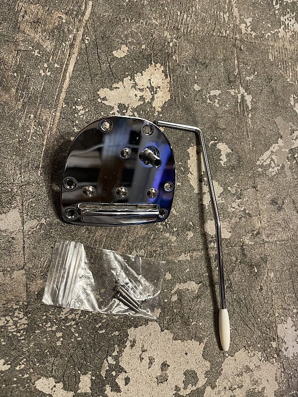 Fender MIM Jazzmaster Jaguar Trem Vibrato Tremolo unit & arm Reverb