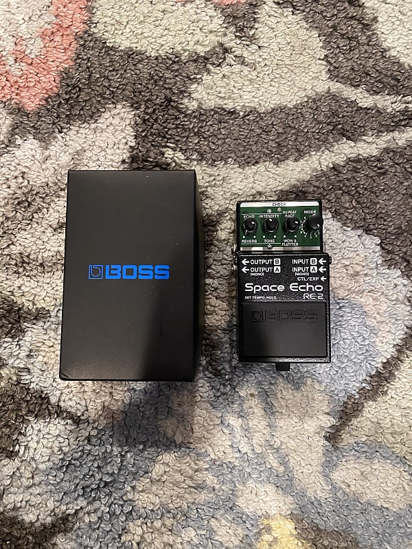 Boss RE-2 Space Echo