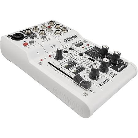 YAMAHA　AG03 AG06 / AG03 - Overview - Interfaces (FireWire/USB
