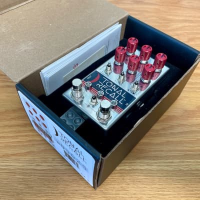 BNIB NEW Chase Bliss Audio Tonal Recall RKM Red Knob Mod Analog Delay 2017 - 2018 - Graphic with Red Knobs image 12