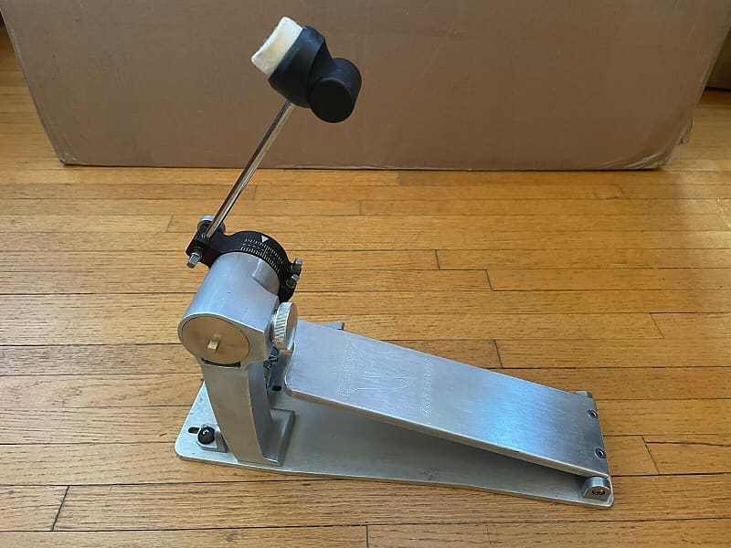 Trick Pro 1 V Bigfoot Chain Drive Single Bass Drum Pedal Reverb