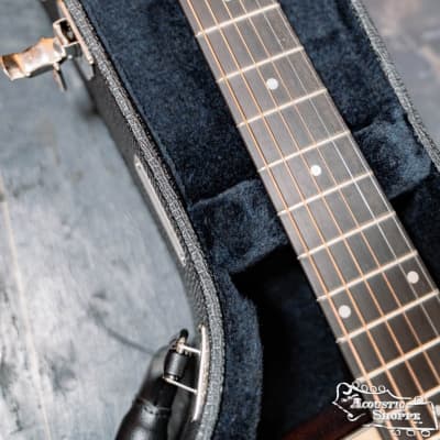 TKL 8810/LTD Arch-Top Dreadnought 6 String Limited Edition