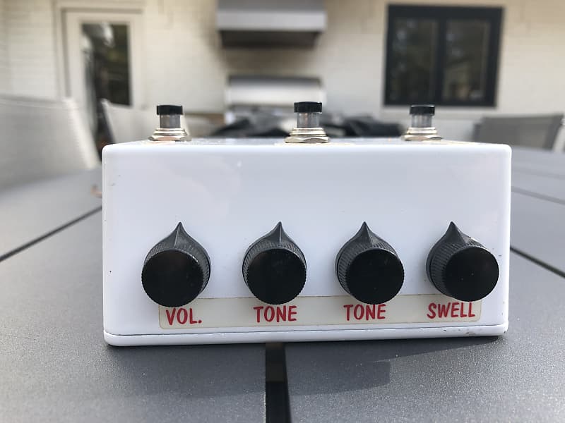 Prescription Electronics Experience Fuzz Octave Swell LED Version