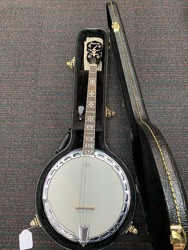 VGS Tennessee Premium 4 string Banjo + case image 1