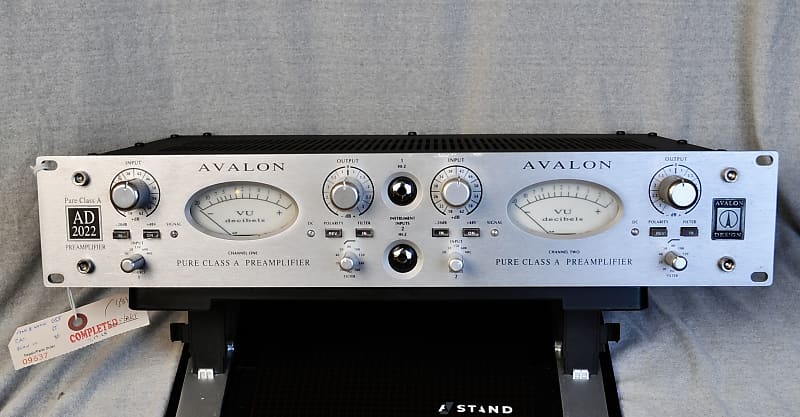 Avalon AD2022 Dual Channel Microphone Preamp | Reverb