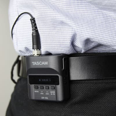 TASCAM DR-10L Ultra-Compact Digital Recorder Lavalier Microphone Combo image 3