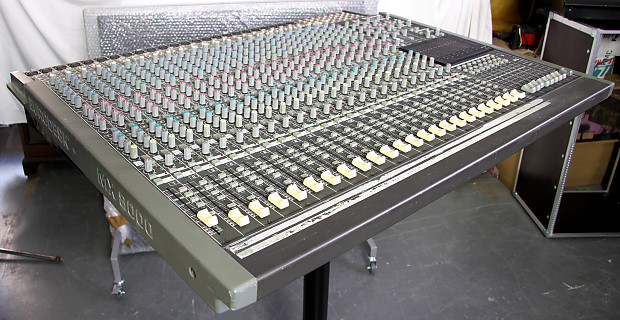Behringer MX8000 EURODESK 24 Channel 8 Buss Analogue Mixer