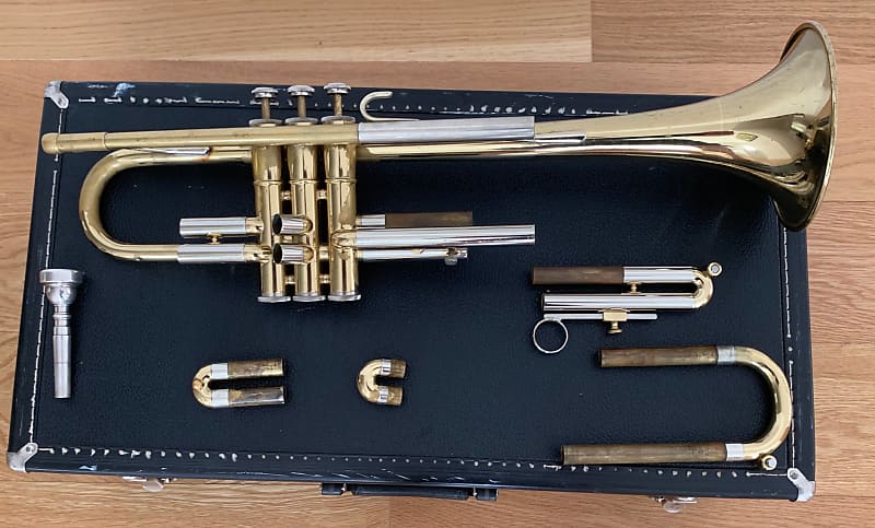 Bb Trumpet OLDS, Elkhart, Ind. Brass. With Vincent Bach