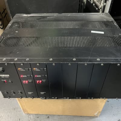 Yamaha TX216 8-Module FM Synthesizer 1984 - Black