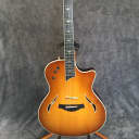 Taylor T5-C Thinline Acoustic/Electric Guitar in Honey Sunburst with Original Hardshell Case