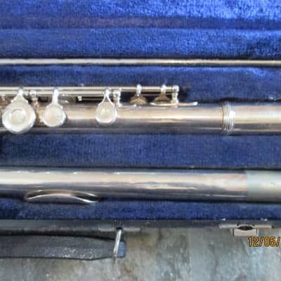 Artley 18-0 Flute image 3