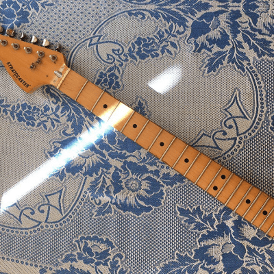Fender Stratocaster Left-Handed 3-Bolt Neck 1971 - 1977