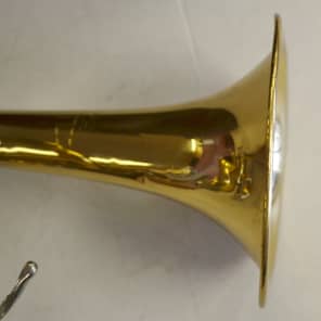 Holton T602 Brass Trumpet with Carry Case image 3