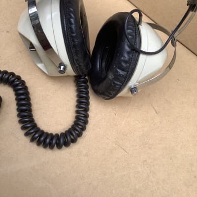 Vintage Made In Japan Headphones B.S.T SH 22 / super funky chunky retro cool look image 9
