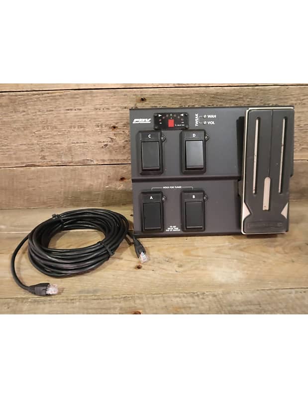 Line 6 FBV Express Floorboard (Incl. Cable)