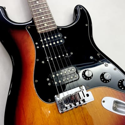 Made in USA 🇺🇸 | Fender American Deluxe Stratocaster HSH, RW FB, 3-Tone Sunburst image 2