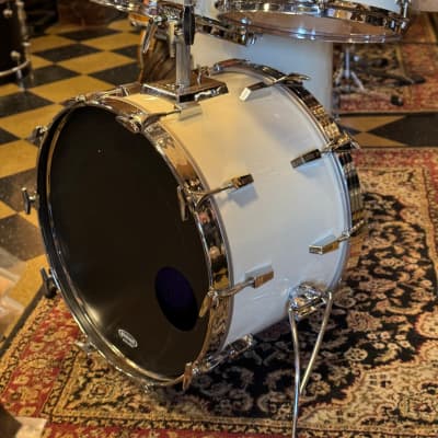 VINTAGE 1983 Sonor Phonic Drum Set in Gloss White - 14x22, 9x13, 10x14, 16x16 image 13