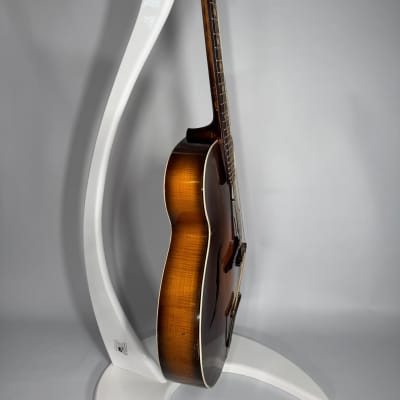 Otwin Cabinet archtop guitar 1950s image 11