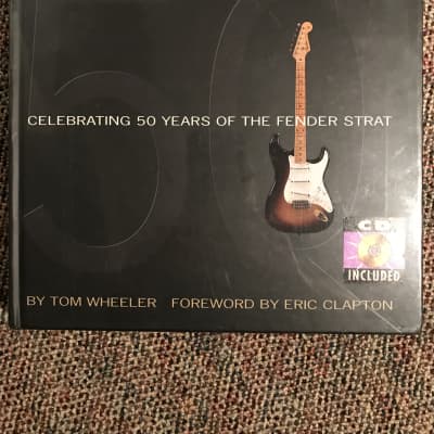 Faux Louis Vuitton Guitar Strap: Dave Navarro Asked to Take It Off