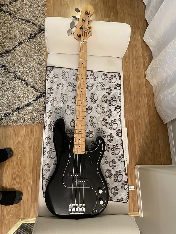 Tokai Hard Puncher Black 1981 – Chicago Music Exchange
