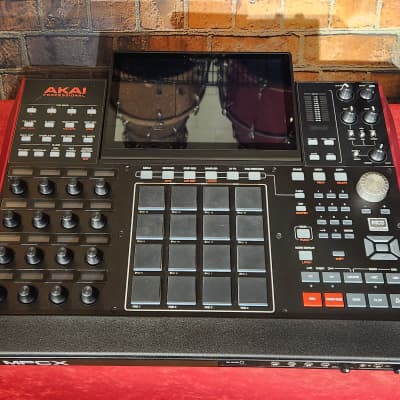 Akai MPC X Standalone Sampler / Sequencer - SKB Carrying Case image 2