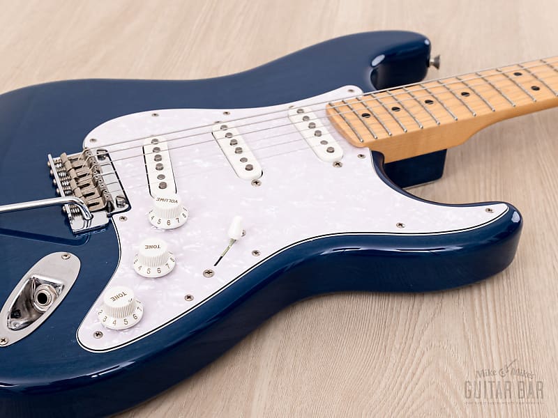 2021 Fender Hybrid II Stratocaster Indigo Trans, 50s-Spec w