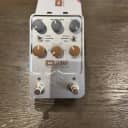 Universal Audio OX Stomp Dynamic Speaker Emulator Pedal