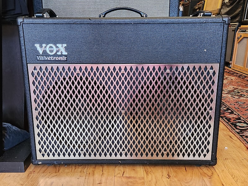 Vox valvetronix 100 on sale watt amp