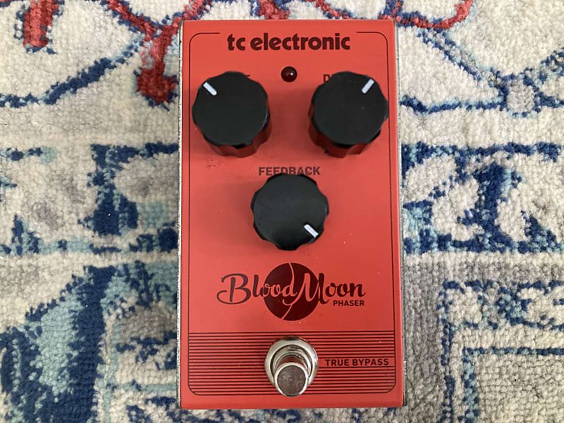 TC Electronic BLOOD MOON PHASER