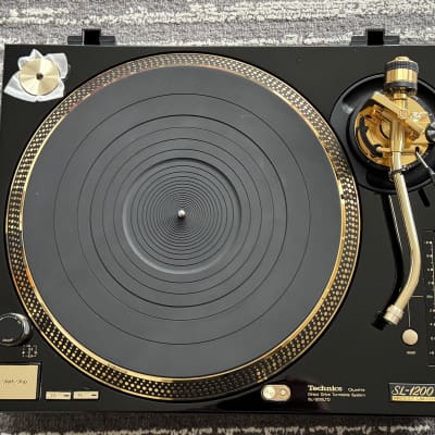 Technics SL-1200LTD Gold Limited Edition Direct Drive Turntable No 2927 in original box image 5