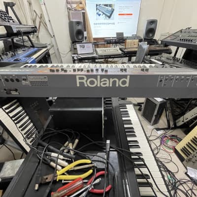 Roland Juno-106 Programmable Polyphonic Synthesizer(6 New Voice Chips!) image 2