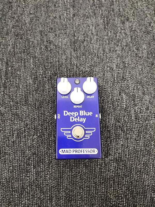 Mad Professor Deep Blue Delay