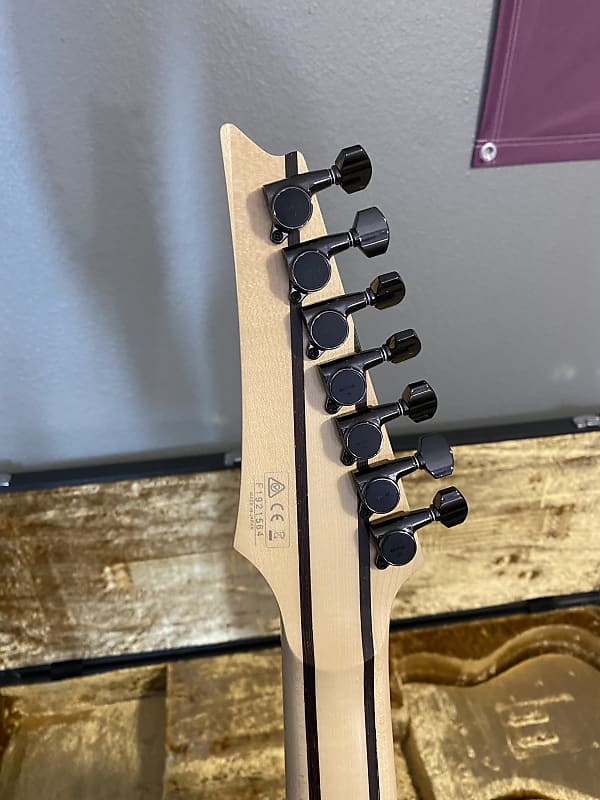 Ibanez RG2027XL-DTB Prestige 7-String Dark Tide Blue 2019