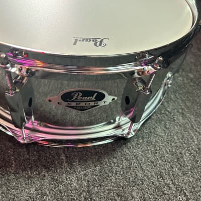 Pearl Mirror Chrome Export Series Snare 5.5 x 14'' image 3