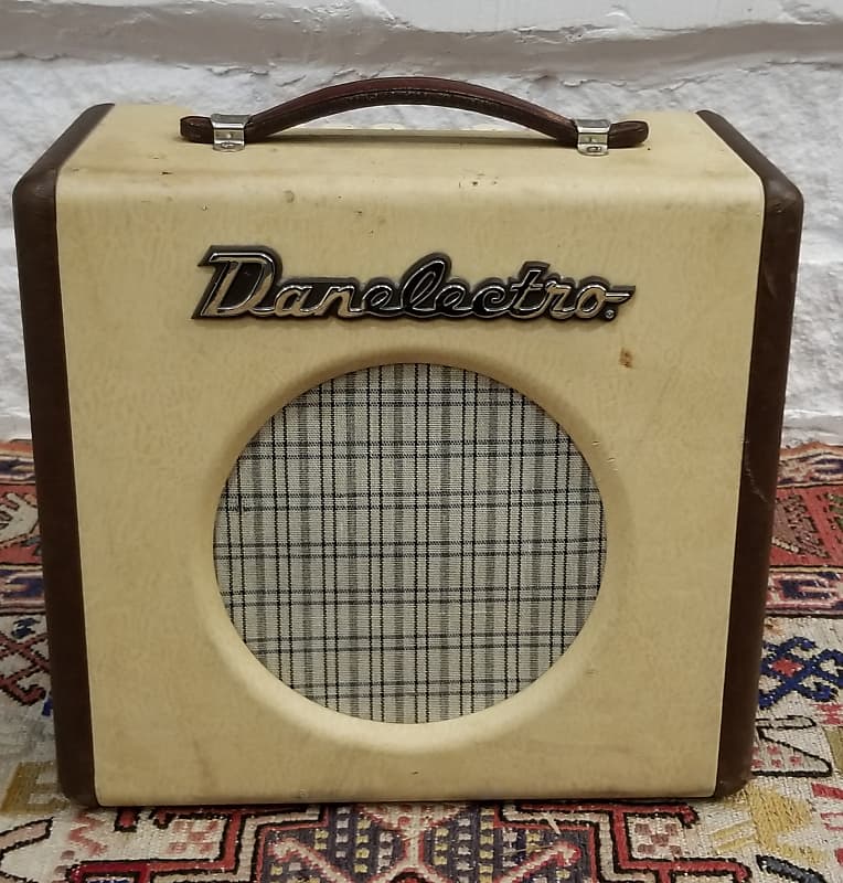 Danelectro deals nifty fifty