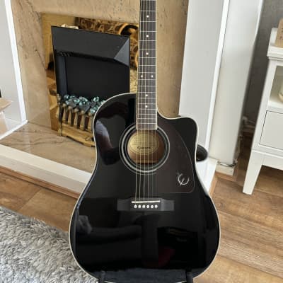 Epiphone AJ-220SCE Electro Acoustic Guitar for sale
