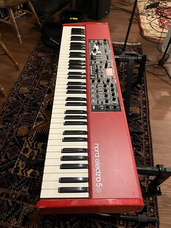 Nord Electro 5D SW73 Semi-Weighted 73-Key Digital Piano