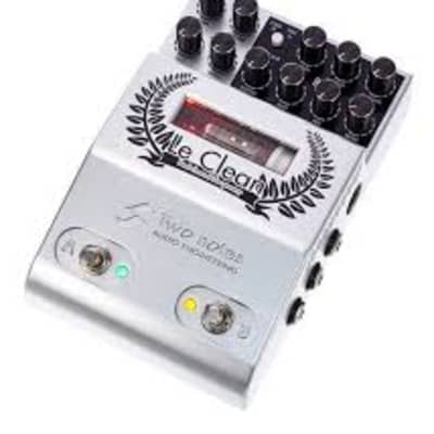 Two Notes LE CLEAN Dual Channel Tube Clean Preamp Pedal | Reverb