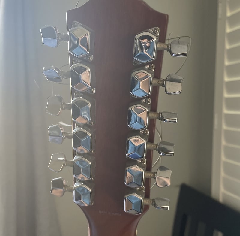 Fender acoustic 12 string No clue Brown Reverb