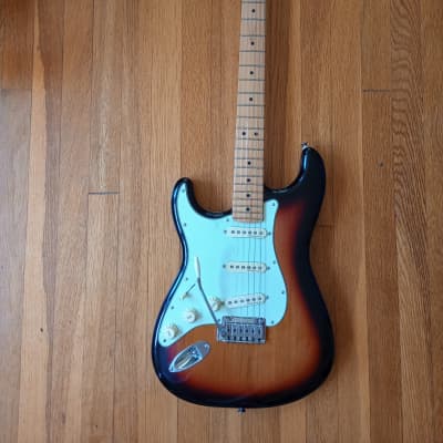 Fender Japan ST62-US 3TS 1999-2002 中古｜ギター買取の東京