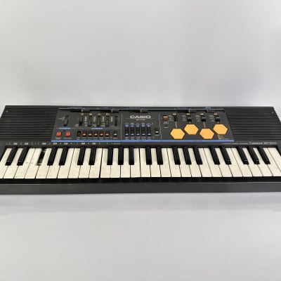 Casio MT-500 Casiotone 49-Key Synthesizer Keyboard Drum Machine Synth